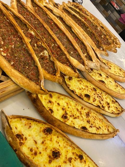 Kuşbaşılı Pide
